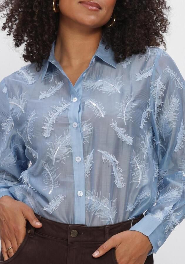 NUKUS Dames Blouses Aysha Blouse Feathers Lichtblauw - Foto 4