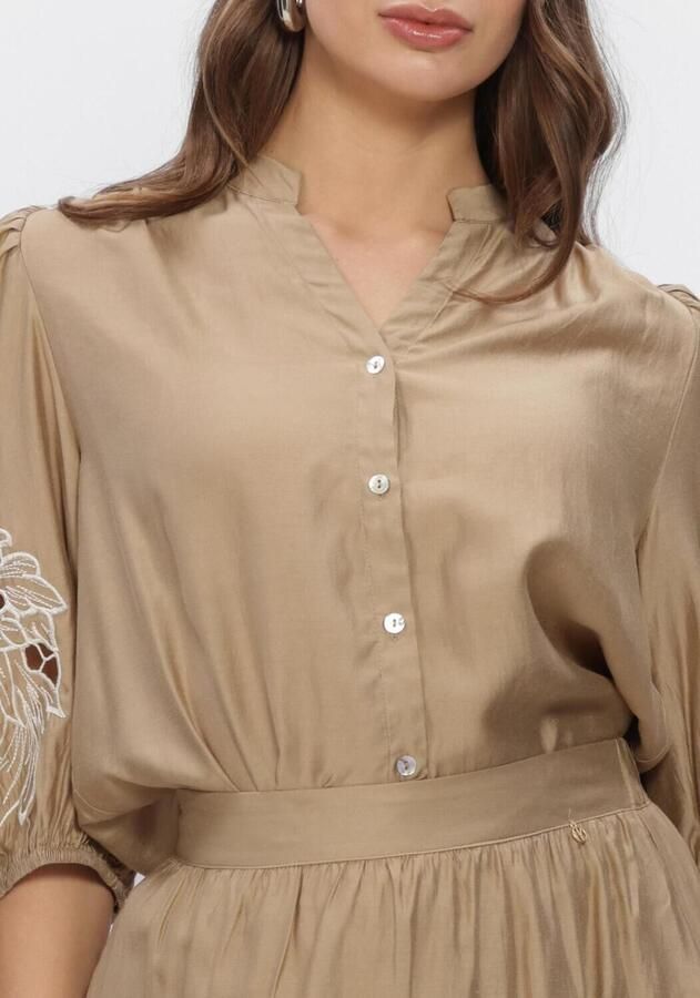 NUKUS Dames Blouses Rosie Blouse Embrodery Camel - Foto 3