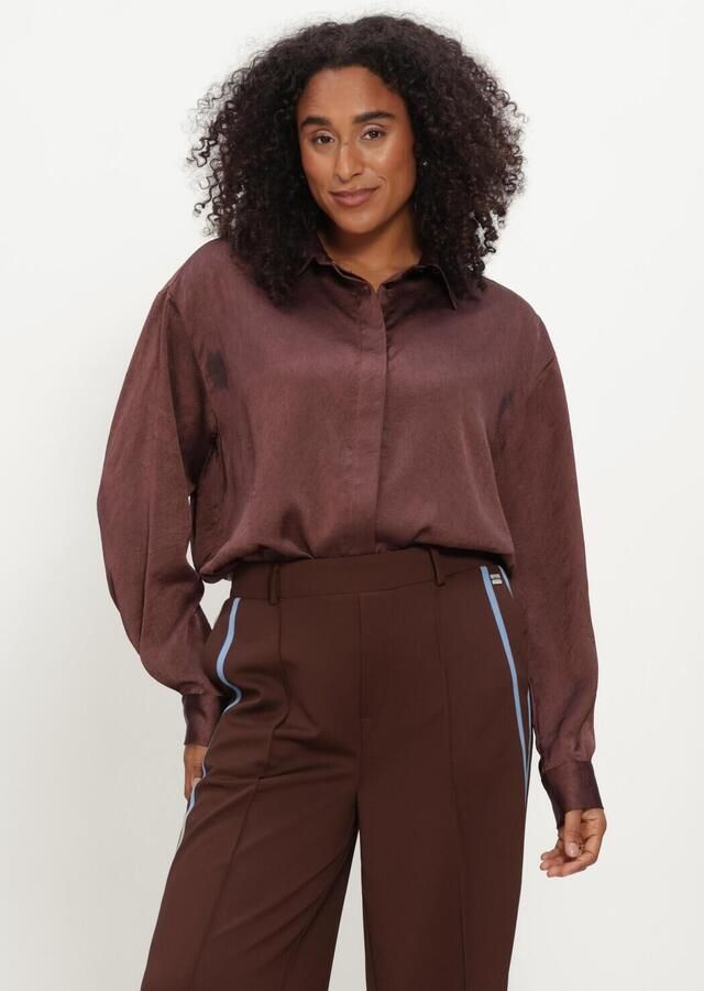 POM AMSTERDAM Dames Blouses Robin Chocolate Brown Bruin