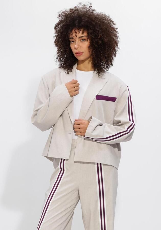 REFINED DEPARTMENT Dames Blazers Jackie Beige