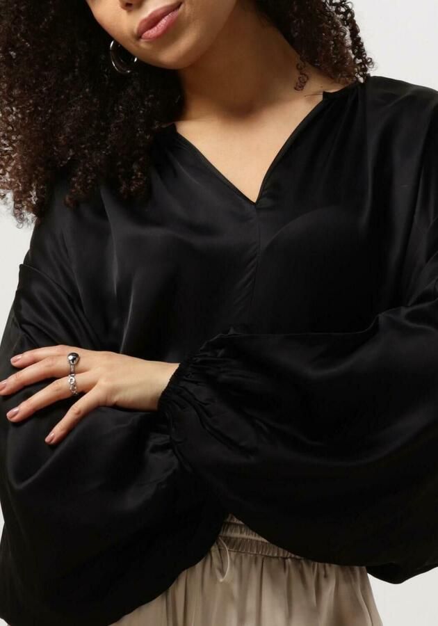 RESORT FINEST Dames Blouses Satin Balloon Blouse Zwart - Foto 3