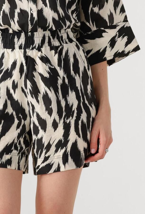 ROUGE EDIT Dames Broeken Roulinine Hw Fw Shorts Zwart - Foto 3