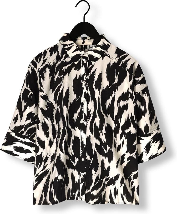 ROUGE EDIT Dames Tops & T-shirts Roualinine 2 4 Oversized Shirt Zwart