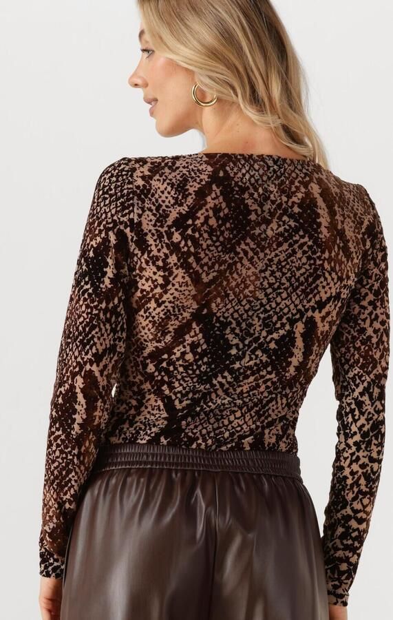 ROUGE EDIT Dames Tops & T-shirts Rousari Ls O Neck Top Bruin - Foto 3