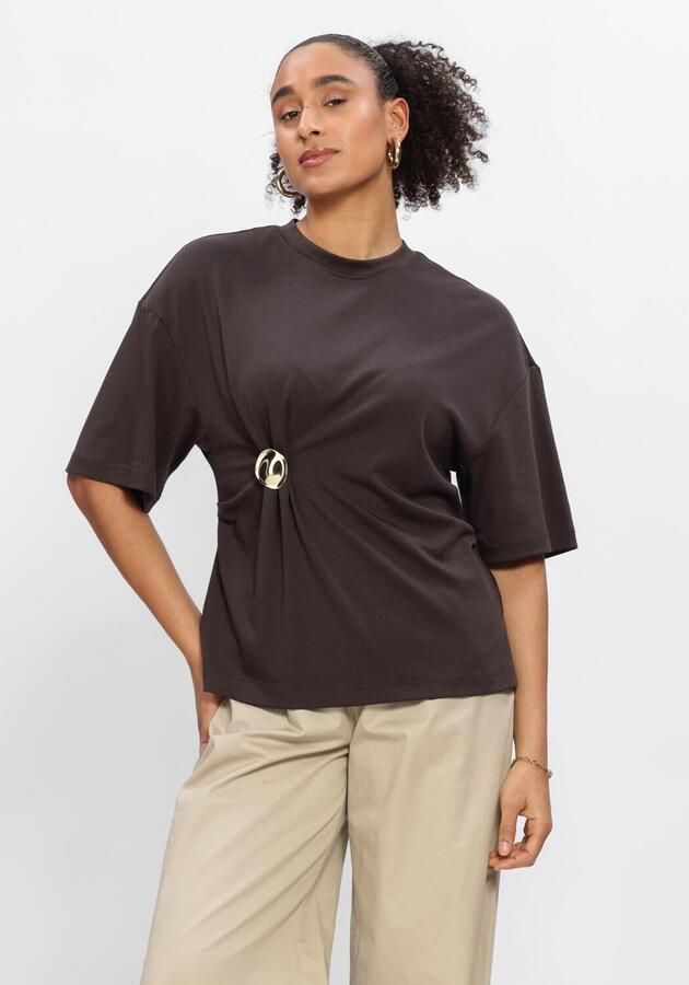 SECOND FEMALE Dames Tops & T-shirts Enora Brooch Tee Bruin