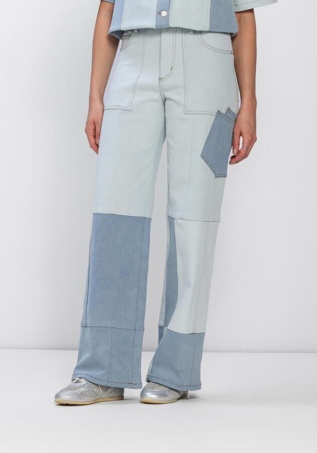 Studio AMAYA Jax high waist loose fit jeans light blue denim