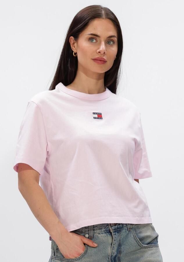 TOMMY JEANS Dames Tops & T-shirts Tjw Bxy Badge Tee Ext Lichtroze