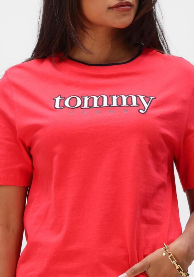 TOMMY JEANS Dames Tops & T-shirts Tjw Bxy Tommy Applique Ss Tee Rood - Foto 3