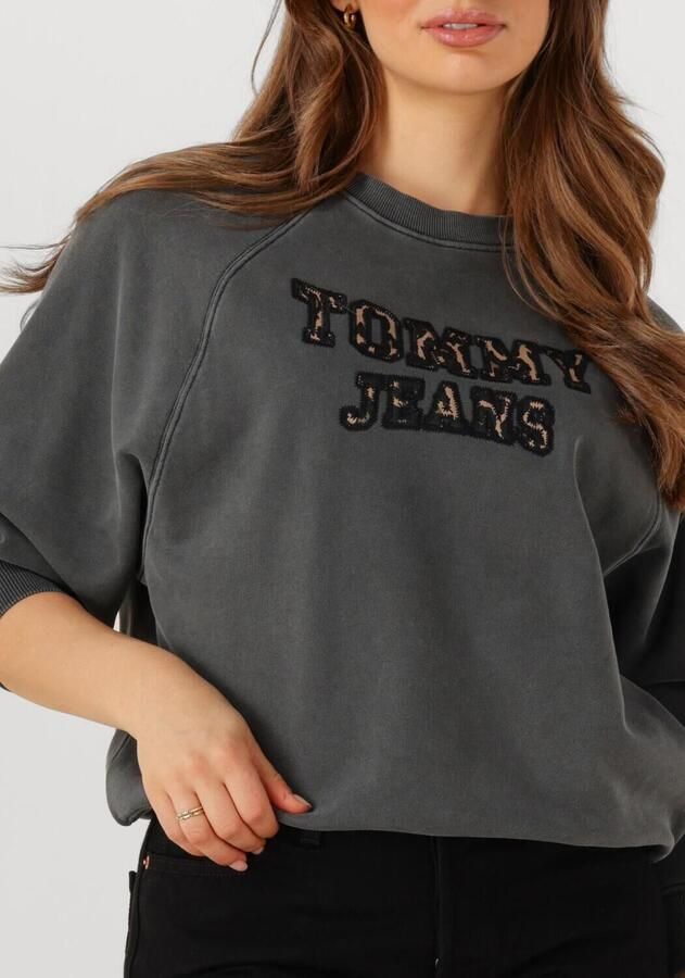 TOMMY JEANS Dames Truien & Vesten Tjw Bxy Leopard Varsity Crew Donkergrijs - Foto 2