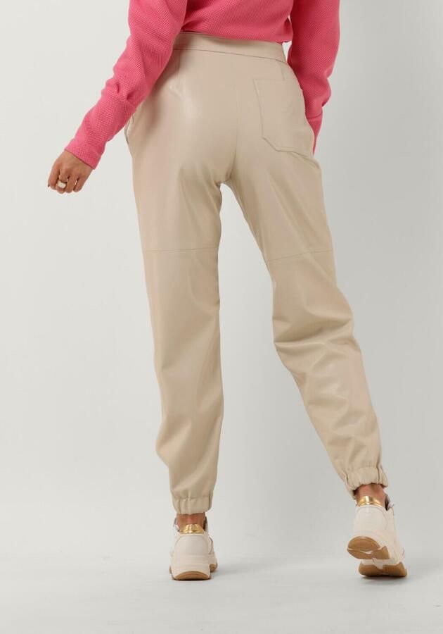 VANILIA Dames Broeken Faux Leather Side Zip Beige