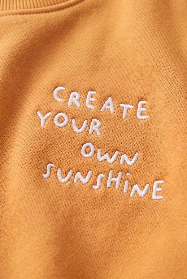 YOUR WISHES Jongens Truien & Vesten Garment Dye Sweater Geel - Foto 3