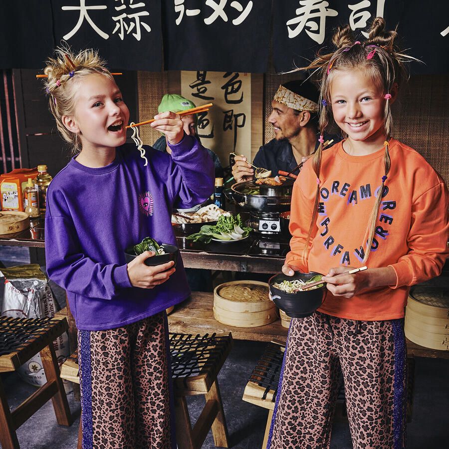 Z8 Meisjes Truien & Vesten Nowella Oranje