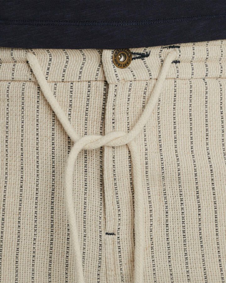 Cast iron chino short