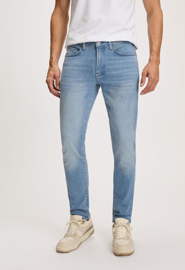 Silvercreek Porter Slim Tapered Jeans