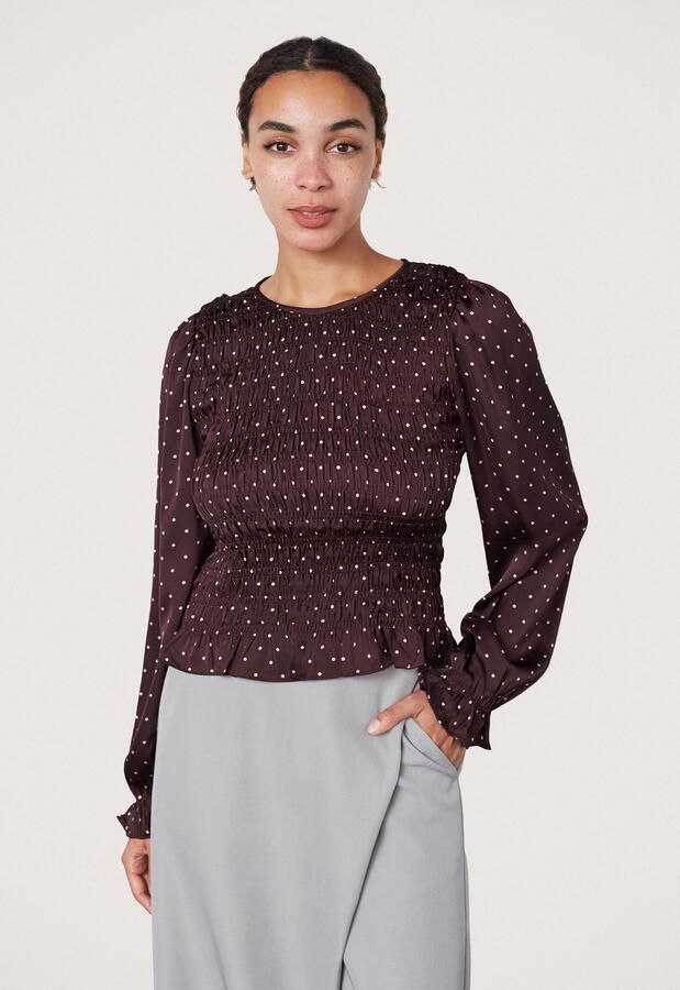 Sisters point NIX Shirt