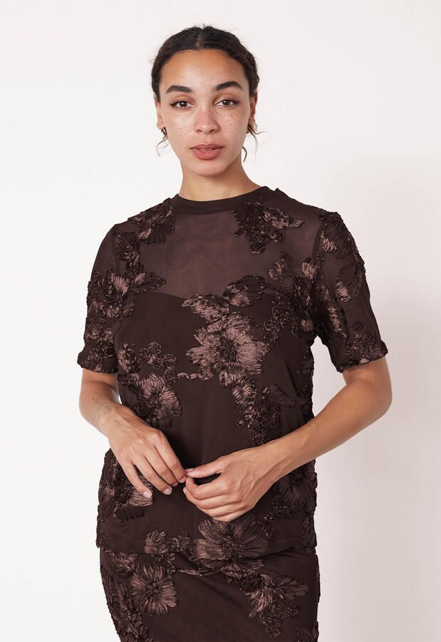 Sisters point Sis T-shirt