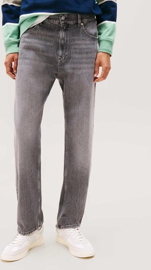 Tommy Jeans Sonny Regular Tapered Jeans