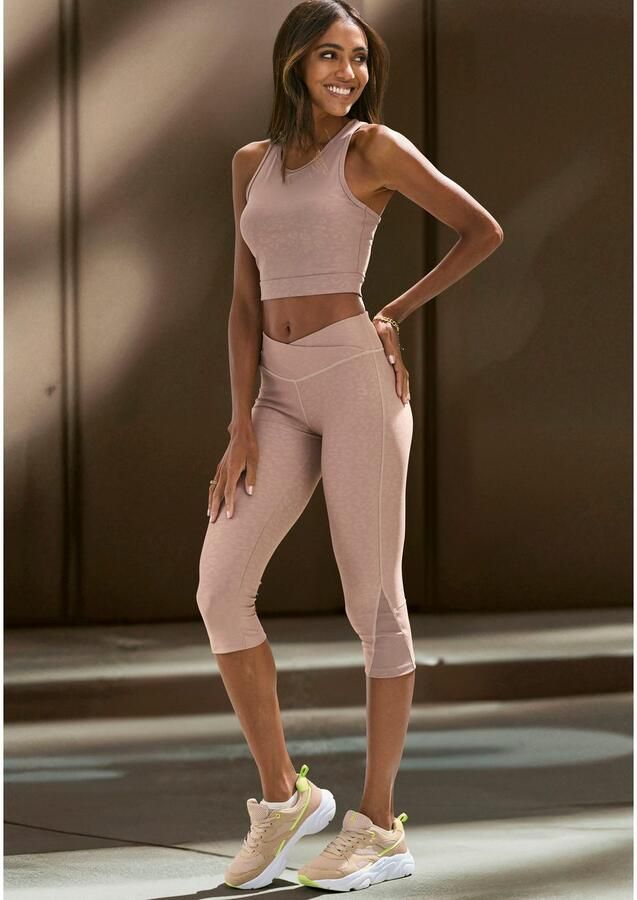 Active by Lascana Caprilegging Sportbroek in allover leeuwprint - Foto 3