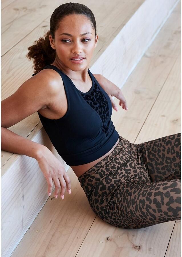 Active by Lascana Functioneel shirt met een meshinzet en luipaardmotief - Foto 7