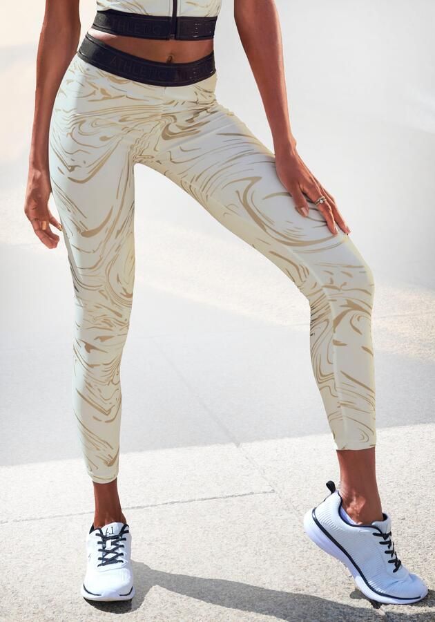 Active by Lascana Functionele legging Sportleggings met glanzende print en 3D-tekst - Foto 8