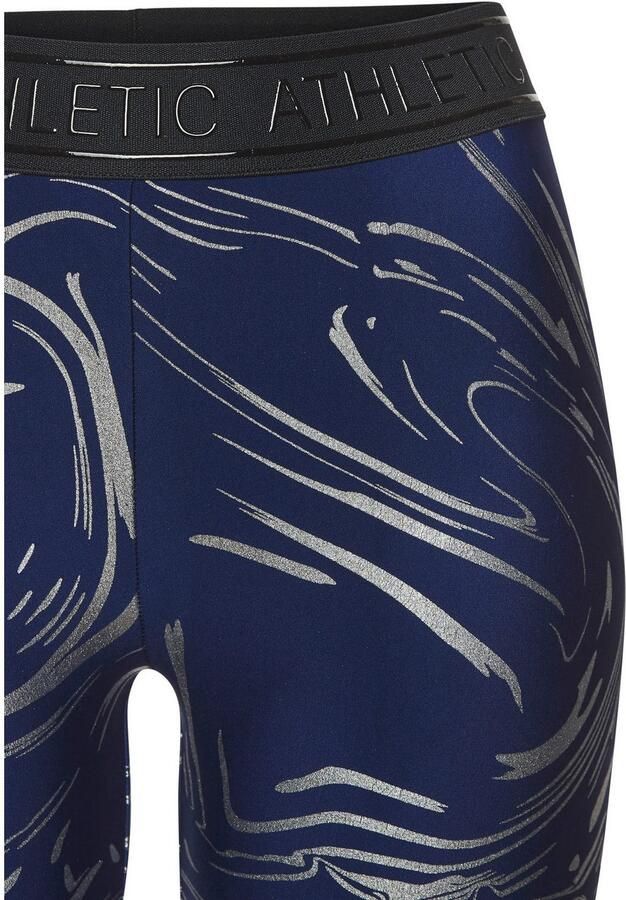 Active by Lascana Functionele legging Sportleggings met glanzende print en 3D-tekst - Foto 5