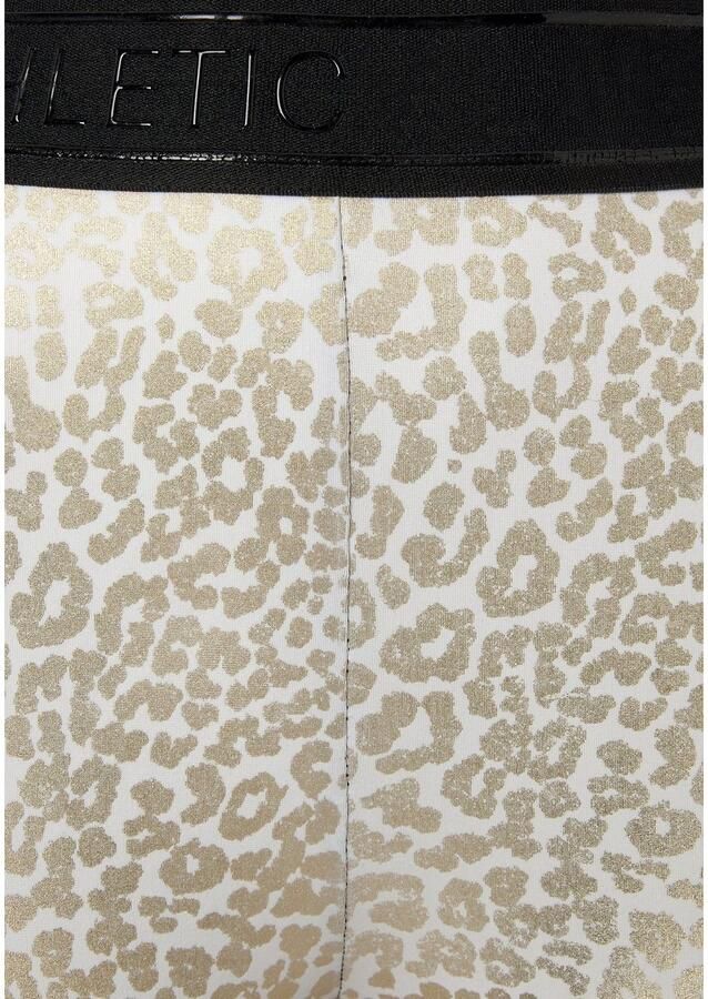 Active by Lascana Functionele short -Fietsbroek met glanzend leeuwprint en 3D-tekst op de tailleband - Foto 3