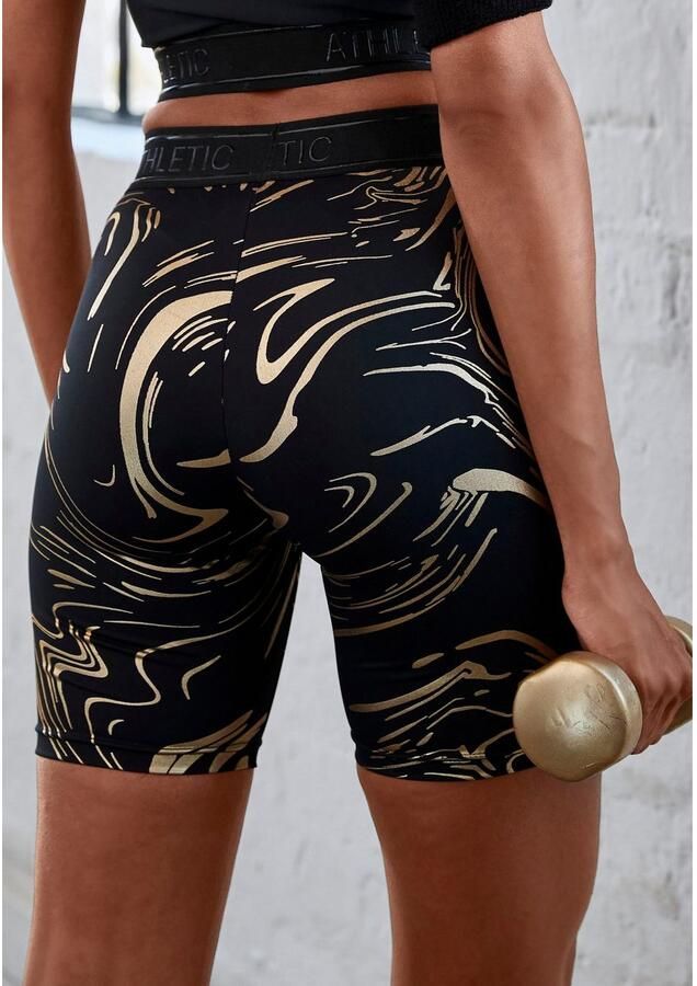 Active by Lascana Functionele short FIETSBROEKJE met glanzende 3d-opdruk in de taille - Foto 6