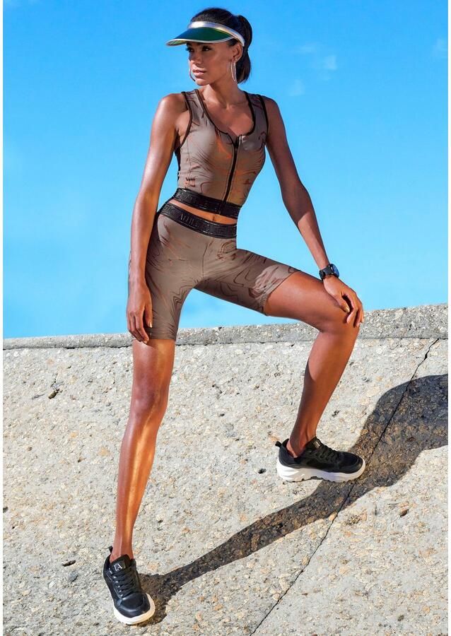 Active by Lascana Functionele short FIETSBROEKJE met glanzende 3d-opdruk in de taille - Foto 2