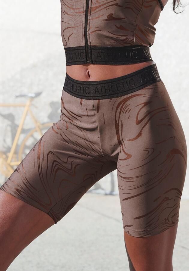 Active by Lascana Functionele short FIETSBROEKJE met glanzende 3d-opdruk in de taille - Foto 5