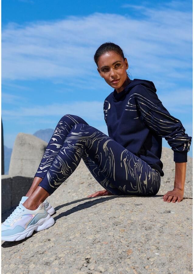Active by Lascana Hoodie met glanzende print - Foto 3
