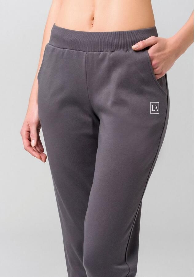 Active by Lascana Joggingbroek in een smal model met boord