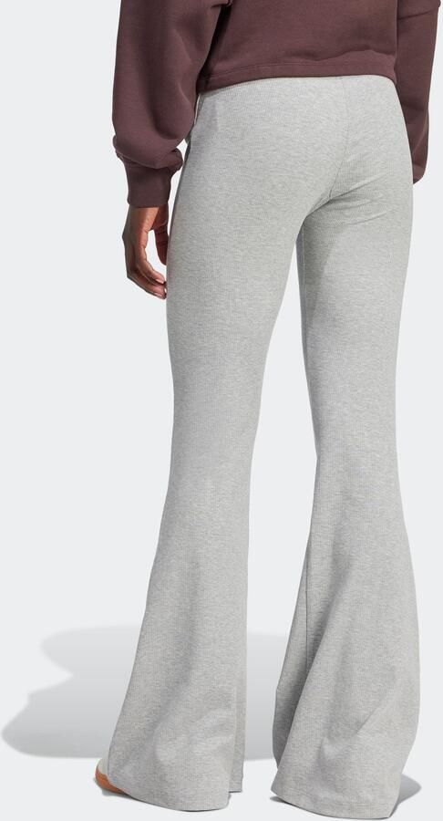 Adidas Originals Legging ESS FL LEGGINGS met uitlopende pijp en rib-look hoge taille (1-delig) - Foto 3