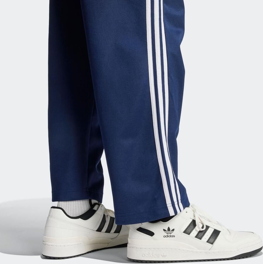 Adidas Originals Baggy trainingshose Men Trainingsbroeken blauw Maat L Kleding