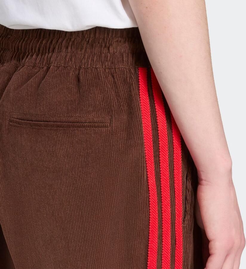 Adidas Originals Straight fit corduroy broek met galonstrepen - Foto 2