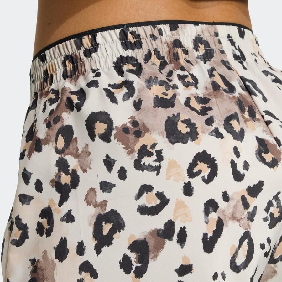 Adidas Perfor ce Short WE WVN SHRT AOP (1-delig)