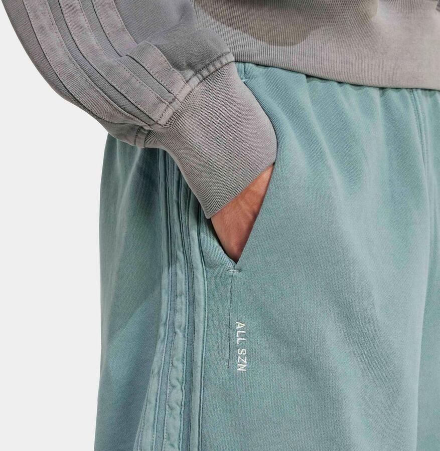 Adidas Sportswear Relaxed fit korte broek met logostitching model 'Aurivy'