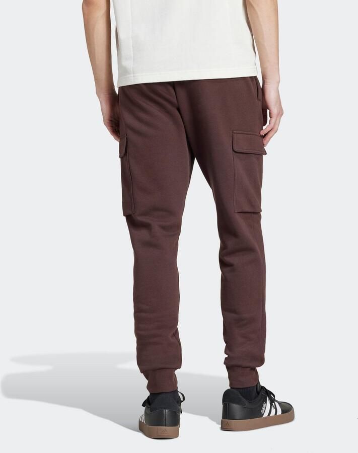 Adidas Sportswear Sportbroek ESSENTIALS FLEECE REGULAR TAPERED CARGOBROEK Joggingbroek cargo van zacht fleece-materiaal (1-delig) - Foto 3