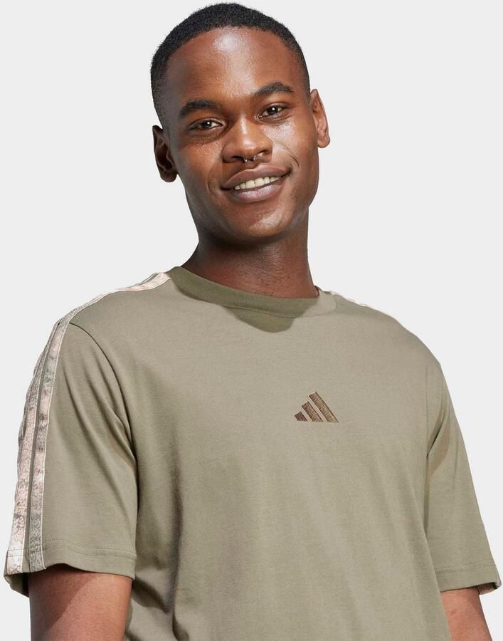 Adidas Sportswear T-shirt met labelstitching