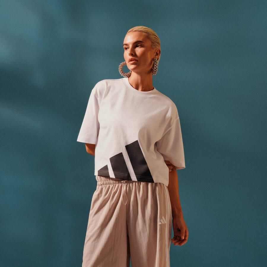 Adidas Essentials Big Logo Boyfriend T-shirt