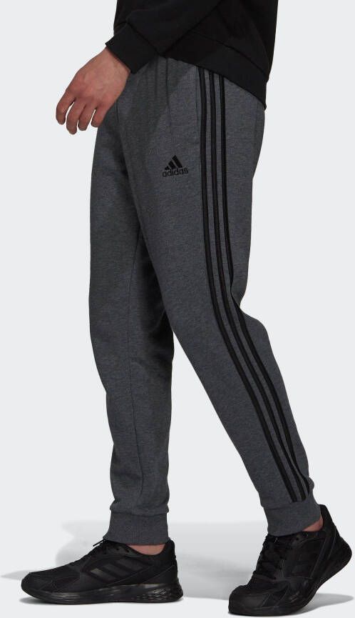 Adidas Sportswear Sportbroek ESSENTIALS FRENCH TERRY TAPERED CUFF 3 STREPEN BROEK