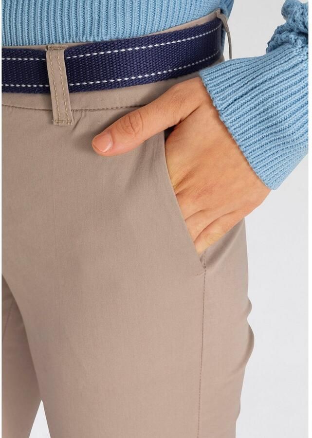 AJC Chino in een vlot model met contrastkleurige riem (2-delig) - Foto 2