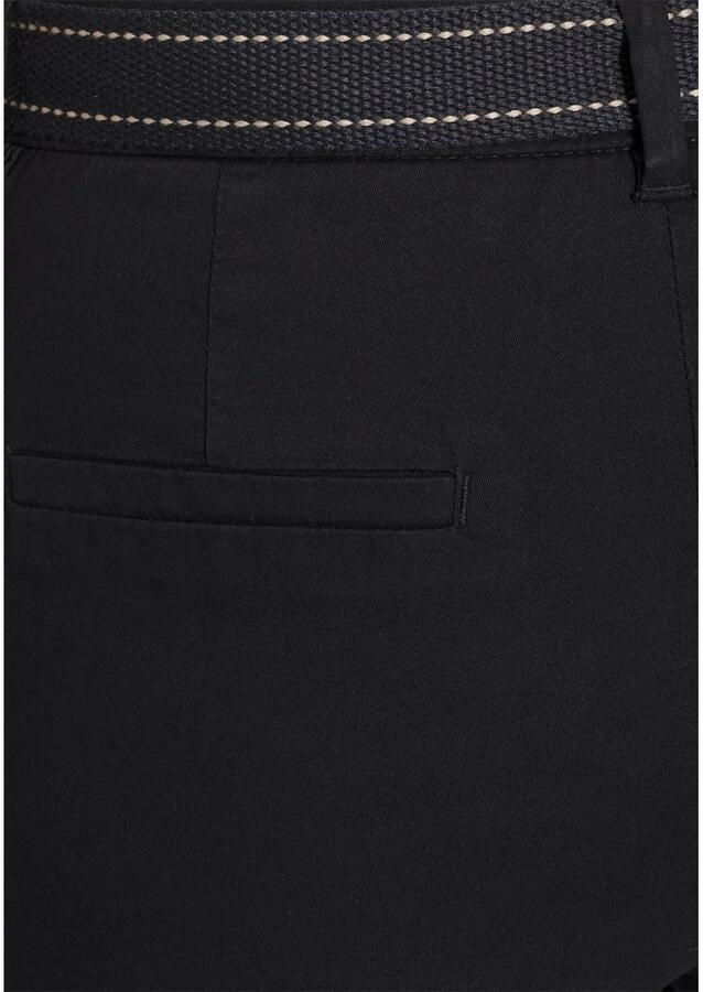 AJC Chino in een vlot model met contrastkleurige riem (2-delig)