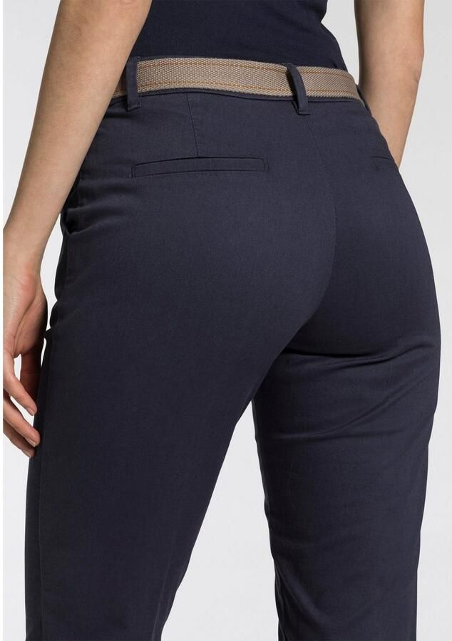 AJC Chino in een vlot model met contrastkleurige riem (2-delig) - Foto 2