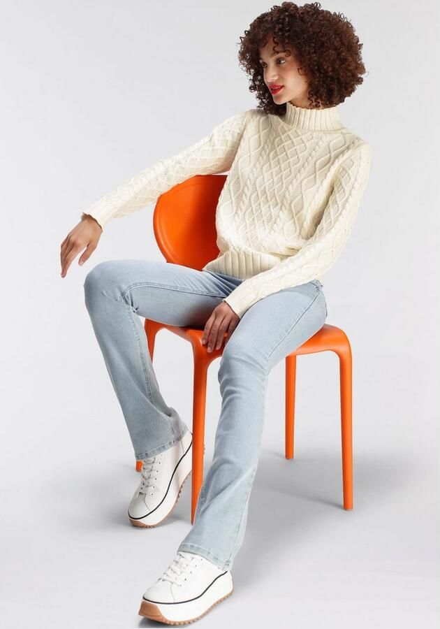 AJC Gebreide trui met modieus kabelpatroon en opstaande kraag - Foto 3