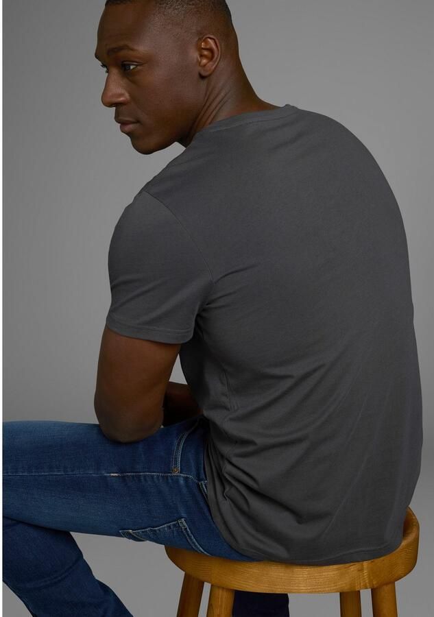 AJC T-shirt Korte mouwen smalle pasvorm in vintage-ontwerp - Foto 3