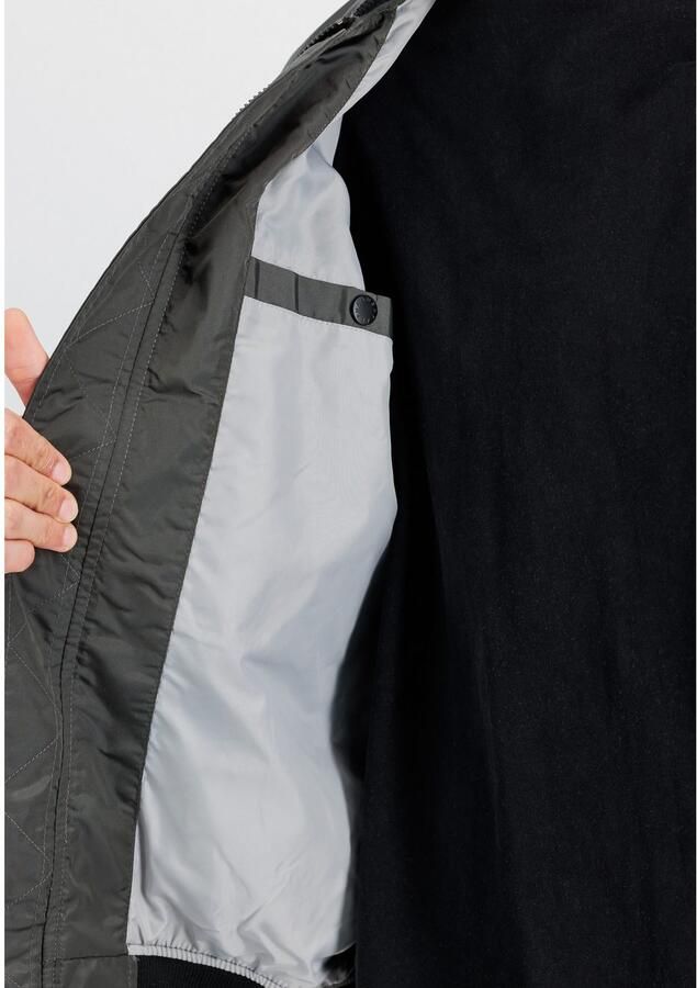 Alpha industries Bomberjack met labelpatch model 'MA-1 TTC'