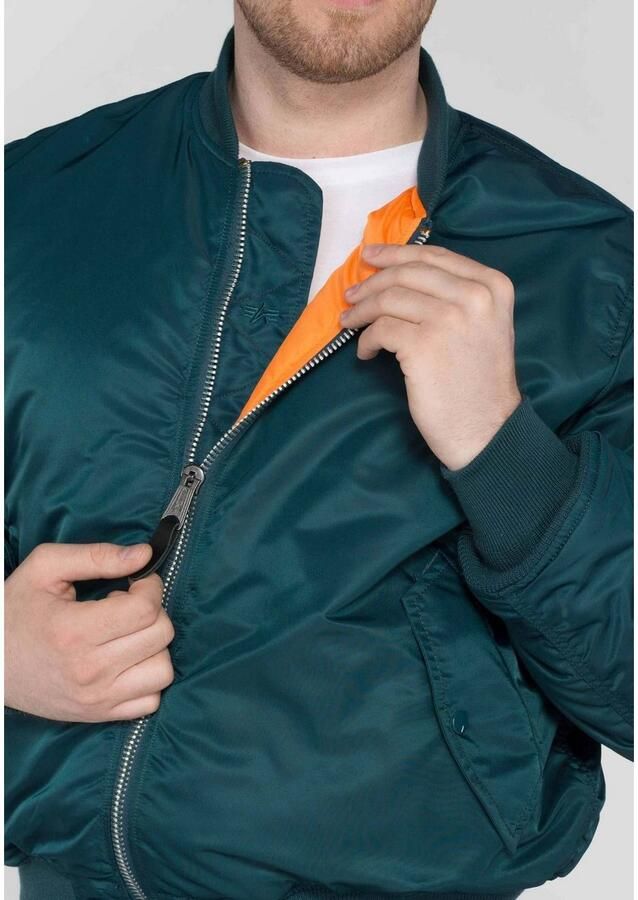 Alpha industries Bomberjack met opstaande kraag en klepzakken - Foto 12