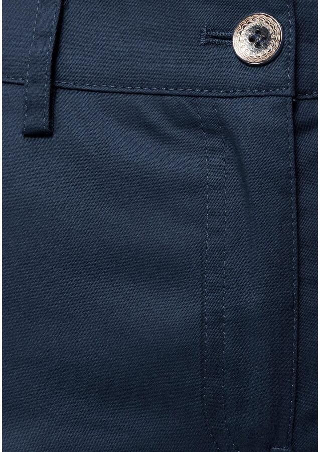 Aniston CASUAL Bermuda in klassieke stijl