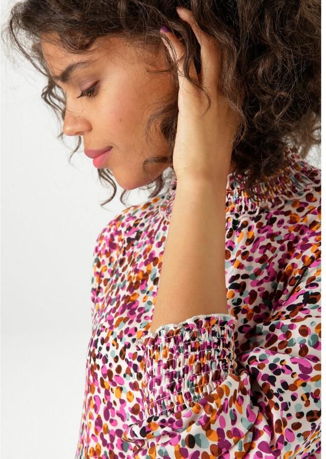 Aniston CASUAL Blouse zonder sluiting bedrukt met kleurharmonieus stippen nieuwe collectie - Foto 3