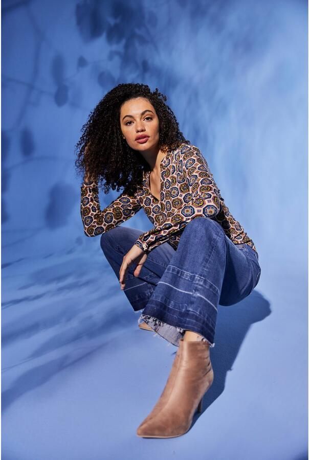 Aniston CASUAL Blouse zonder sluiting met kleurharmonieuze retro-print - Foto 7